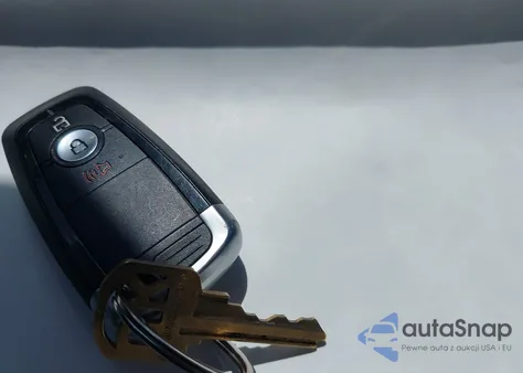 2019 Ford Fusion Hybrid Se z USA, uszkodzony, nr VIN 3FA6P0LU8KR192071